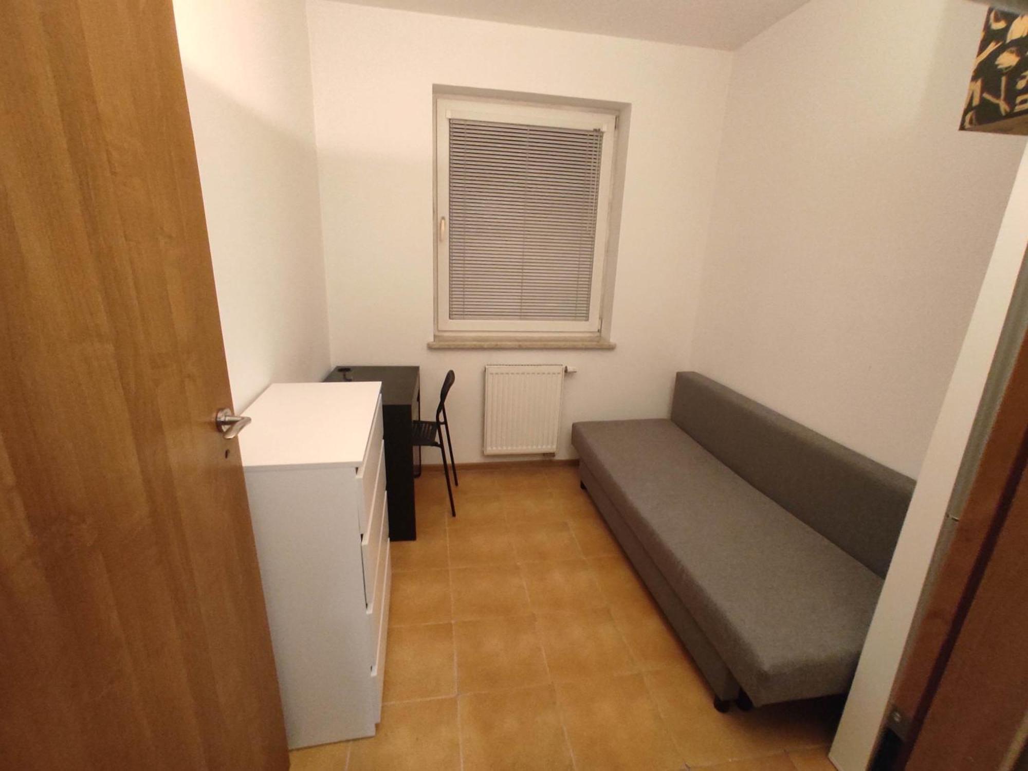 Nice Room With 2 Shared Bathrooms ,Wc , 2Km To Old Town -100M From Metro Szwedzka Warsaw Luaran gambar